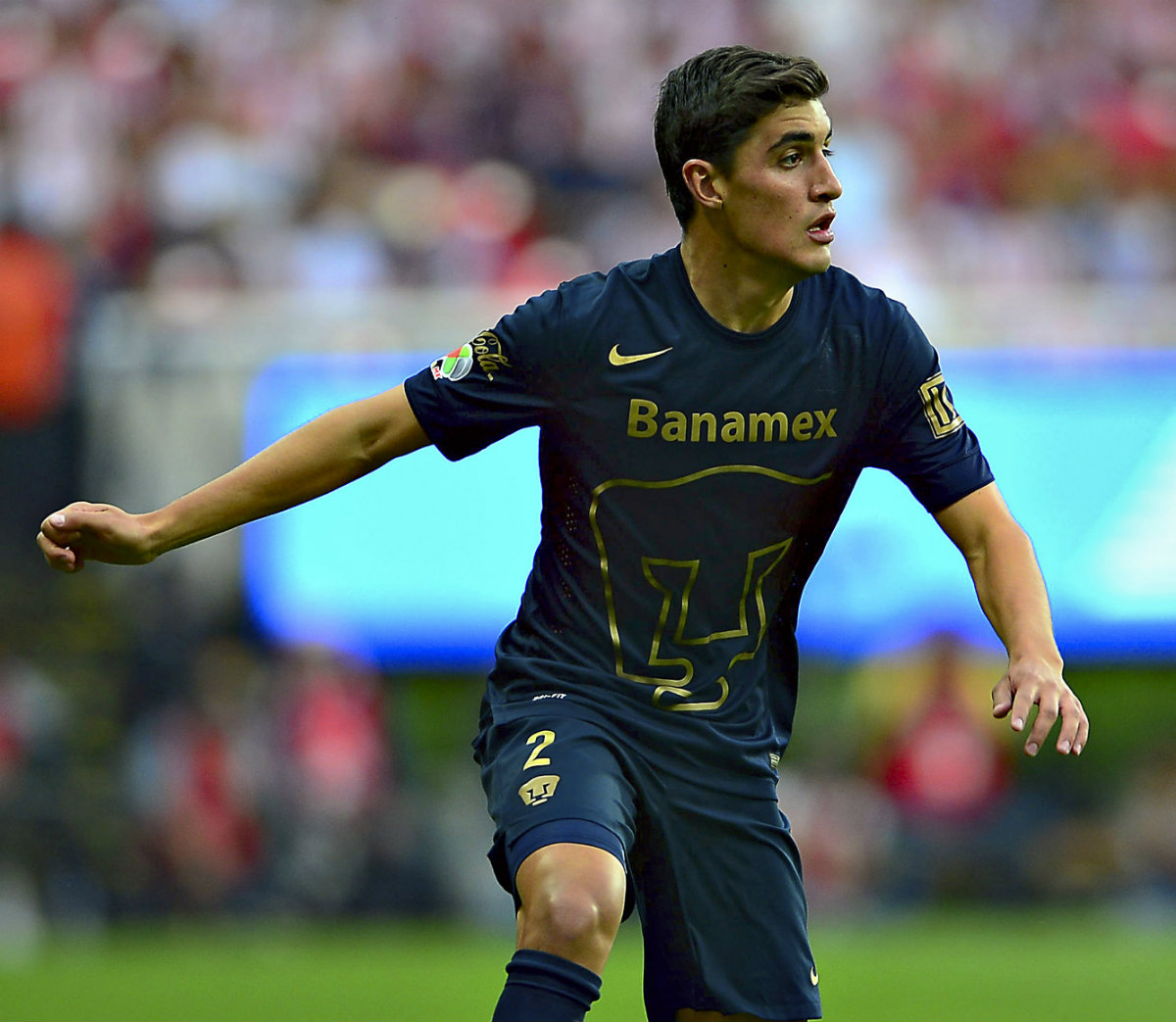 Josecarlos van Rankin en el duelo entre Chivas vs. Pumas 