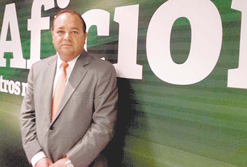 El socio mayoritario de la compañía naviera.