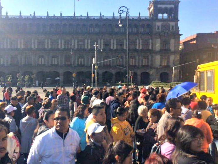 Los manifestantes realizaron un mitin en la Plaza de la Constitución