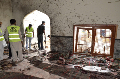 Un ataque a una mezquita dejó un saldo de 40 muertos.