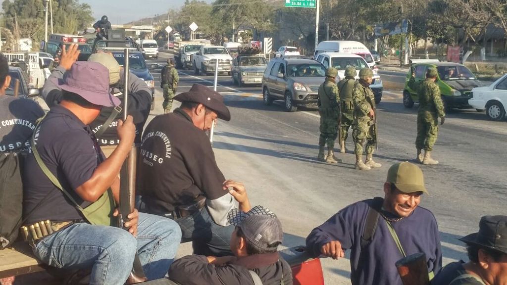 Los policías comunitarios arribaron la madrugada de este sábado a Chilpancingo.