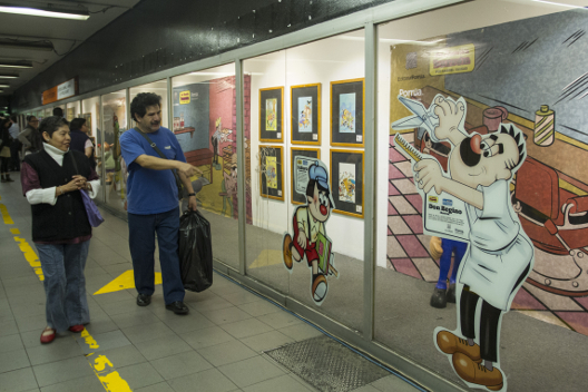 En la estación del Metro Salto del Agua fue inaugura una exposición de La Familia Burrón.
