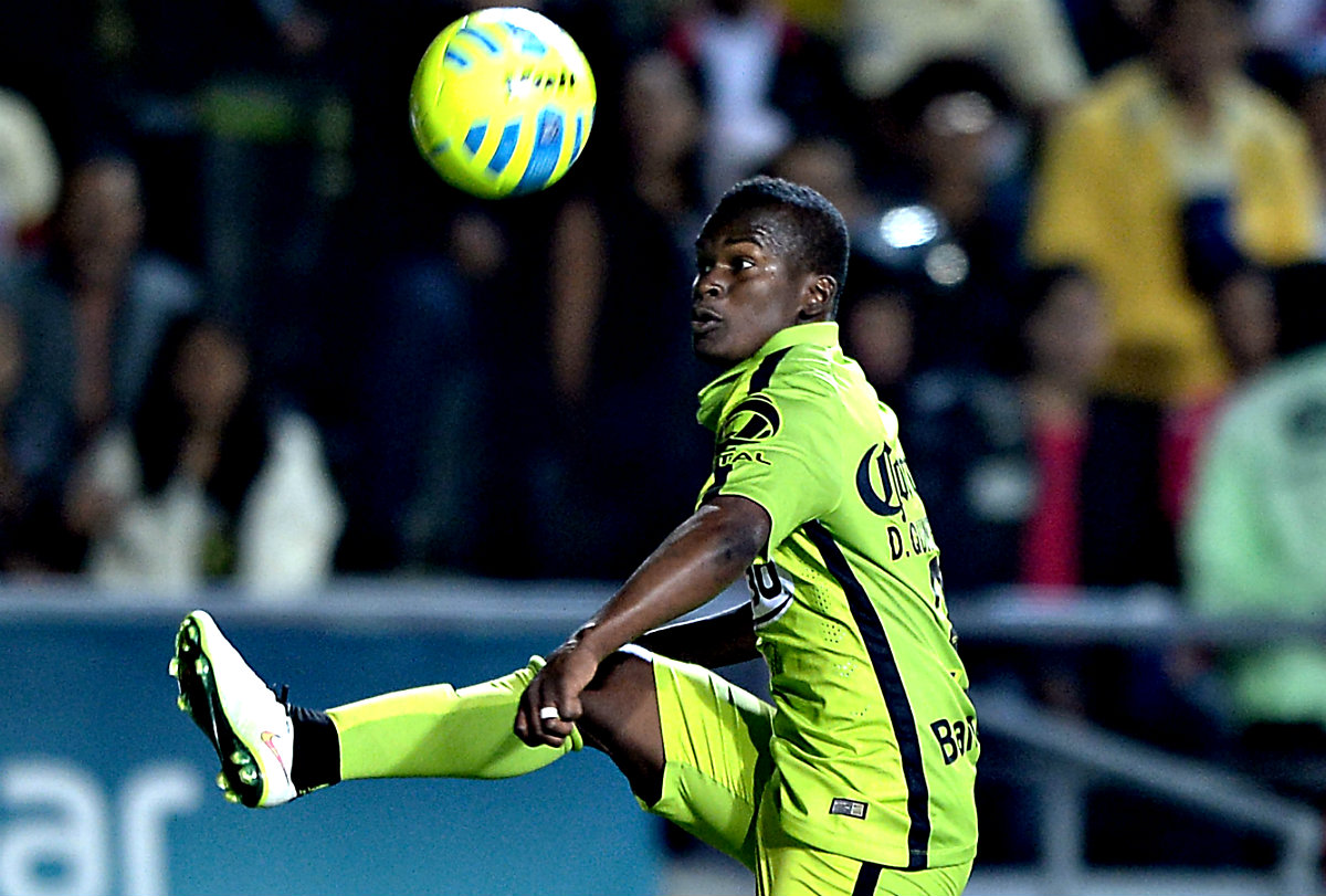 Darwin Quintero, delantero de Santos