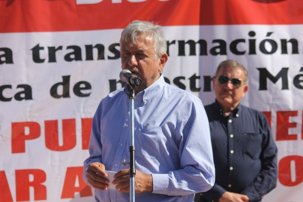 El fundador del Movimiento de Regeneración Nacional dijo en Ciudad Juárez que piensa contender por la presidencia de la República en las elecciones de