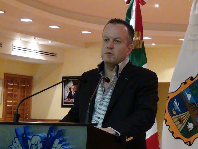 Carlos Canturosas Villarreal, alcalde de Nuevo Laredo.