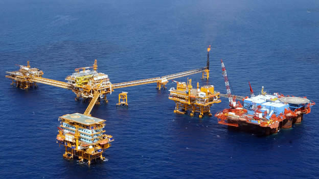 Las empresas que conforman el Grupo Bal son las mineras Fresnillo y Peñoles, GNP Seguros, el fondo de pensiones Profuturo y El Palacio del Hierro. 