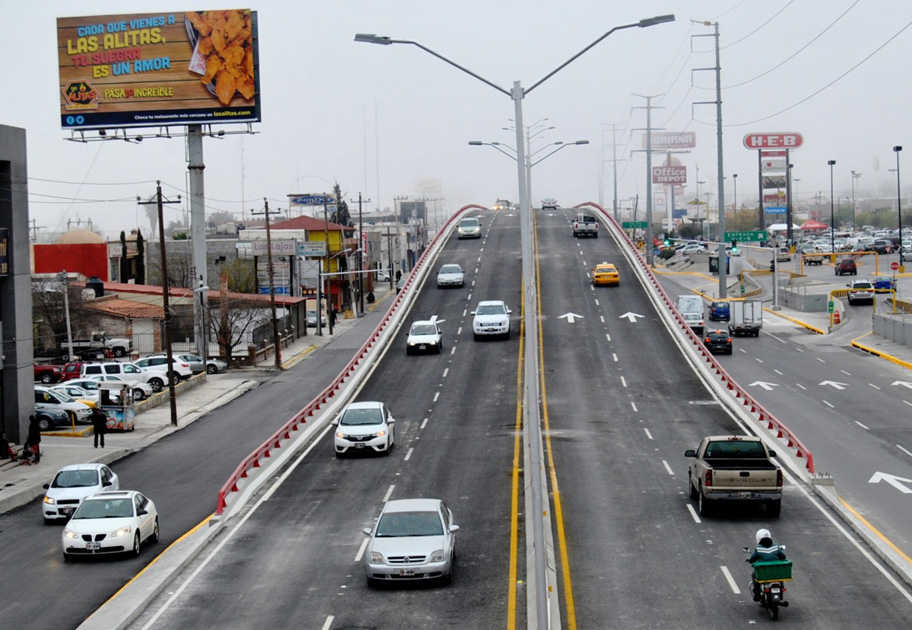 Puente vehicular "Abasolo - La Fragua", en Saltillo.