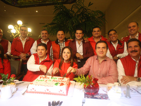 El desayuno se realizó en un hotel del centro de la ciudad. 