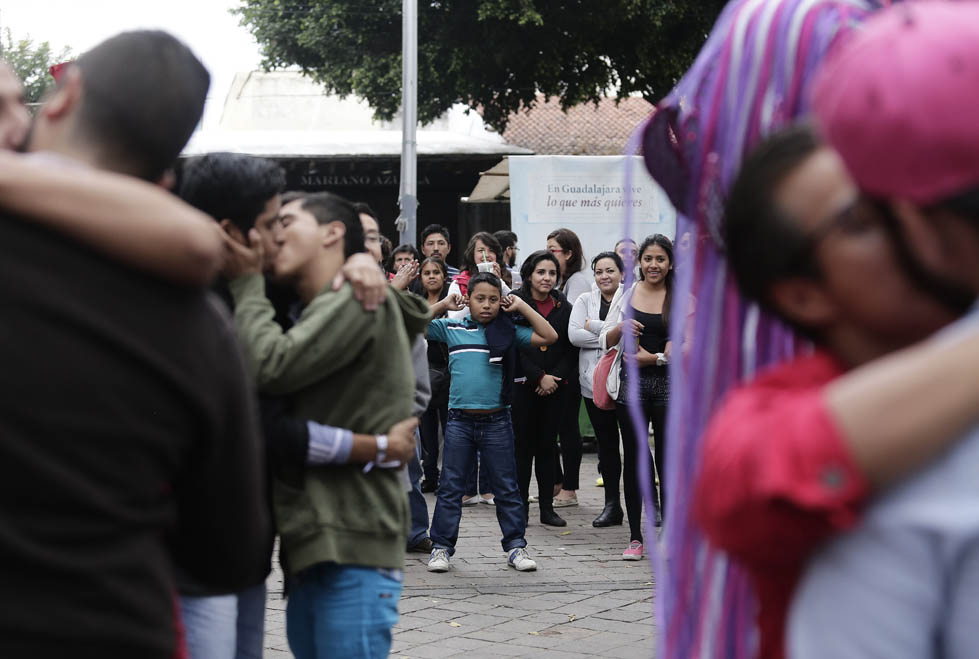 Inauguran Distrito Gay en Guadalajara