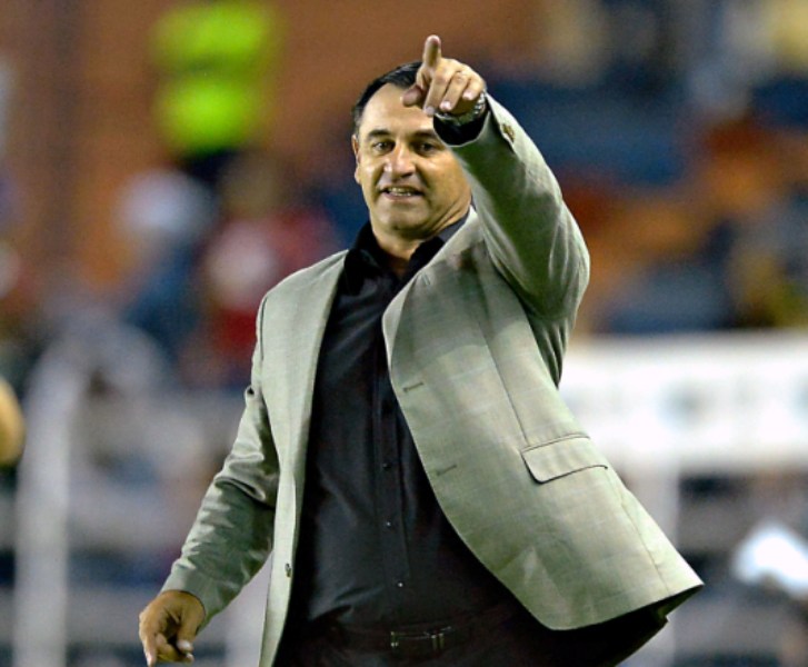 Carlos Bustos, técnico de Dorados de Sinaloa