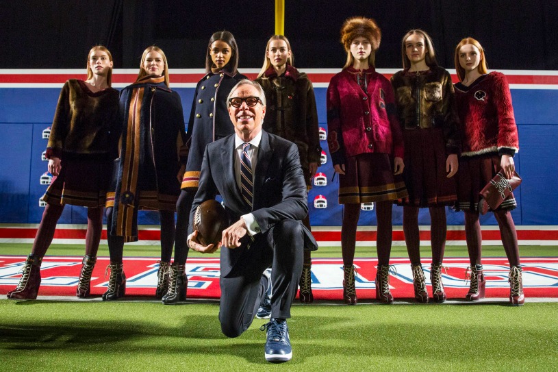 Tommy Hilfiger presentó una colección inspirada en el futbol americano.