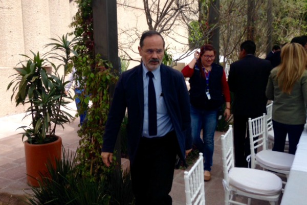 Gustavo Madero dijo que los partidos hacen su esfuerzo para evitar candidatos como José Luis Abarca, pero dijo que no tienen herramientas suficientes.