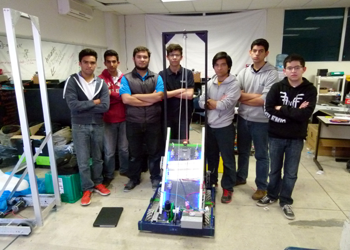 Estudiantes del Tec Milenio.