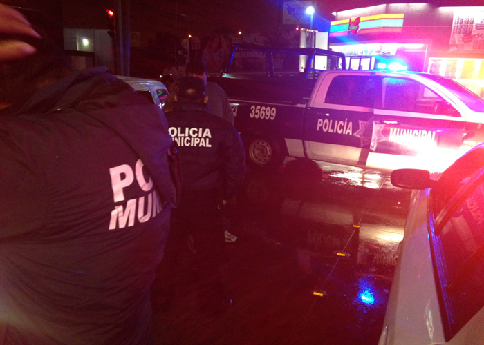 Se llevó un 24 de cervezas y unos cigarros. 