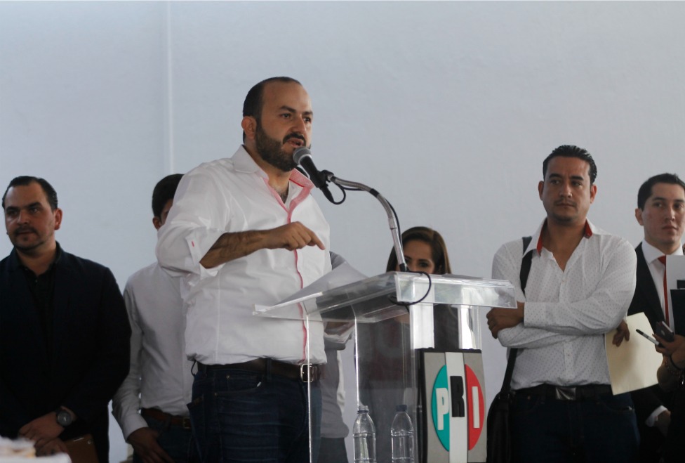 Ricardo Villanueva Lomelí, se convirtió formalmente en el candidato del PRI a la presidencia municipal de Guadalajara.