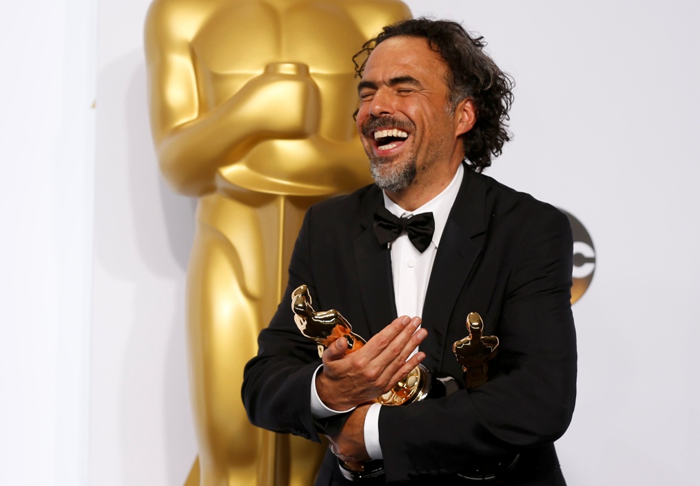 Alejandro González Iñárritu celebró su triunfó en los Oscar. 