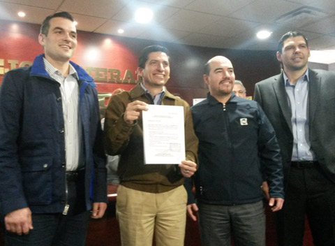 Registro de Felipe de Jesús Cantú para candidato a gobernador.