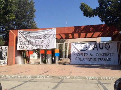 La suspensión de las actividades laborales en la UABJO afecto a unos 25 mil alumnos.