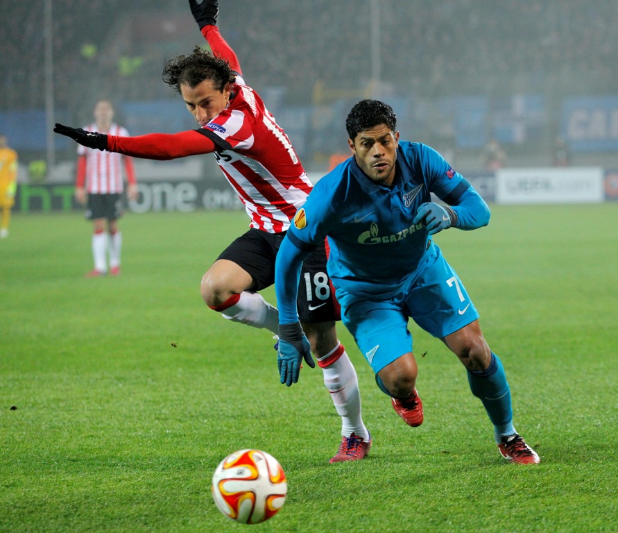Guardado en el duelo entre PSV y Zenit 
