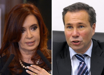 La presidenta argentina, Cristina Fernández de Kirchner (I), y el fiscal Alberto Nisman (d) en fotos de archivo de 2012 y 2009, respectivamente 