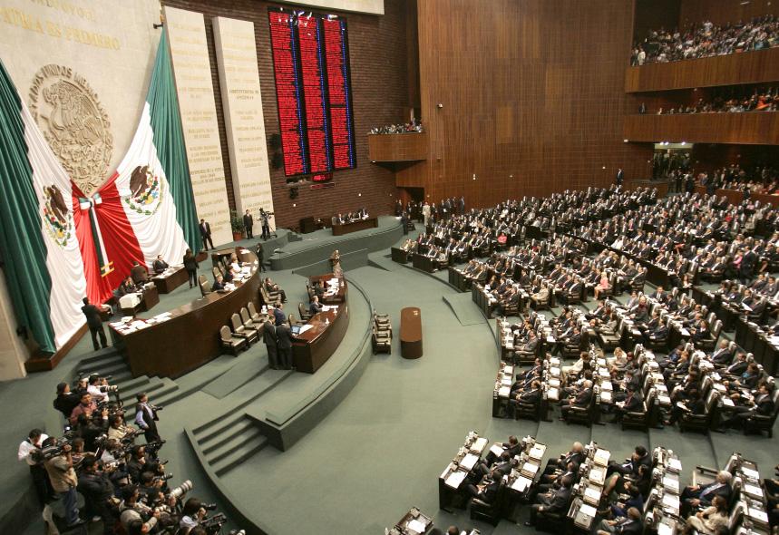 Los legisladores federales por Tamaulipas quedaron a deber, afirma.