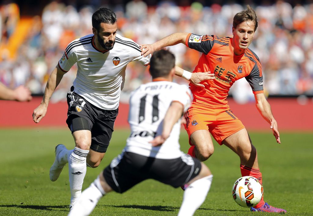 El Valencia derrotó sin problema a la Real Sociedad 