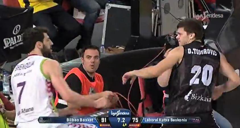 Momento en el que comienza la pelea