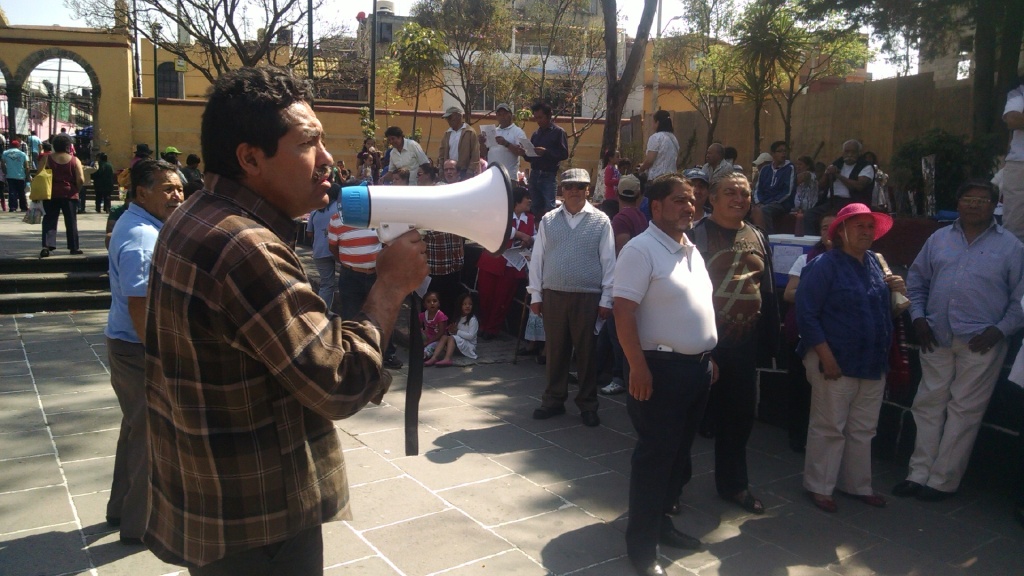 Los vecinos se reunieron en la explanada de la iglesia Asunción de Santa Fe