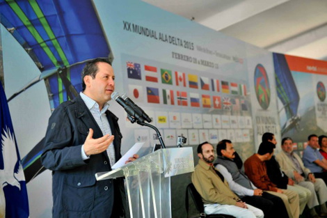 El gobernador del Estado de México inauguró el XX Mundial de Ala Delta 2015