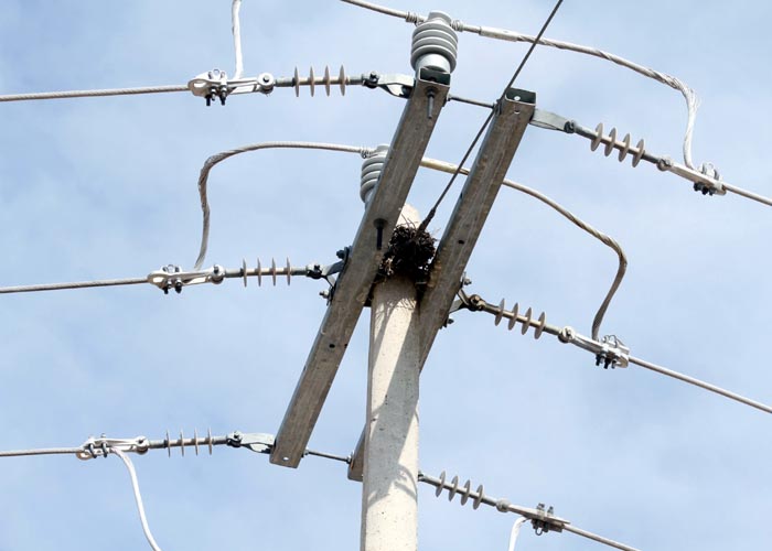 Abren posibilidad para que 5 municipios se endeuden para alumbrado led. 
