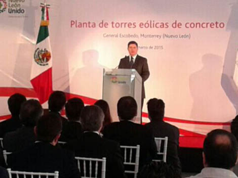 El gobernador Rodrigo Medina acudió al evento.
