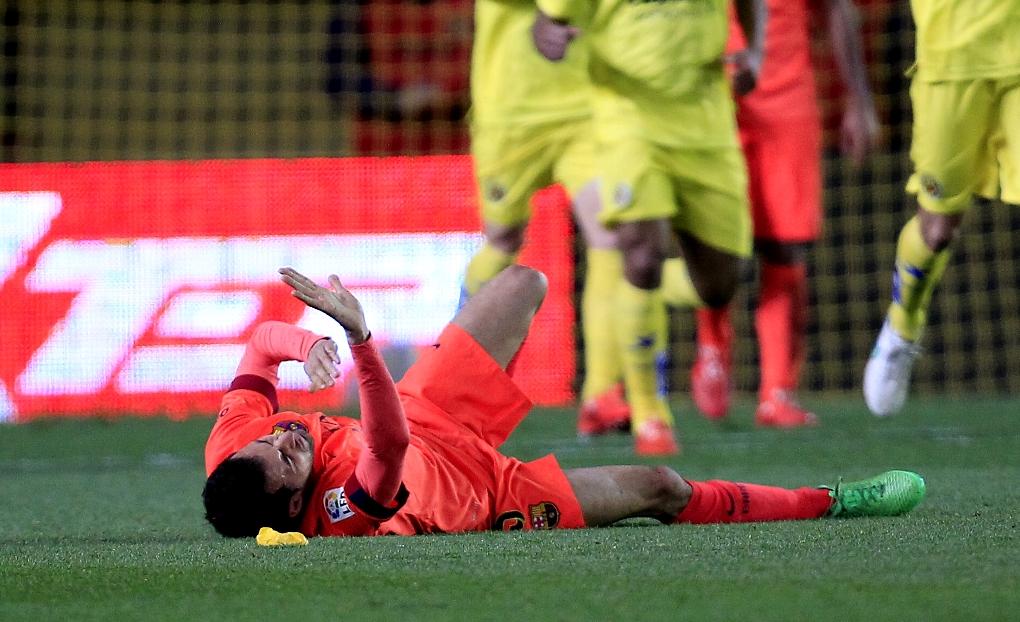 Sergio Busquets se duele de la lesión en el tobillo 