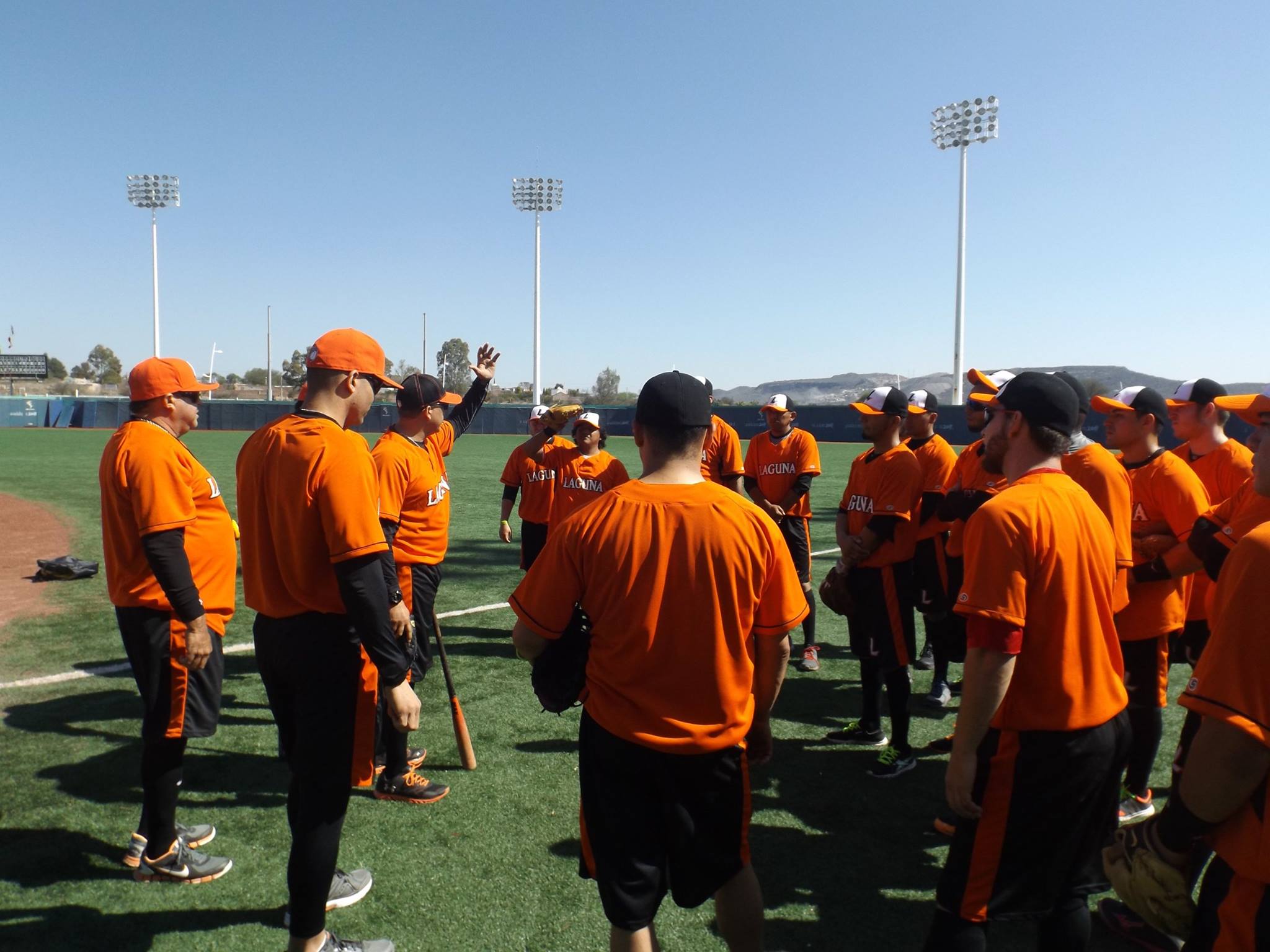Los Vaqueros Laguna se encuentran casi con equipo completo en apenas el tercer día de la pretemporada en Lagos de Moreno, Jalisco.