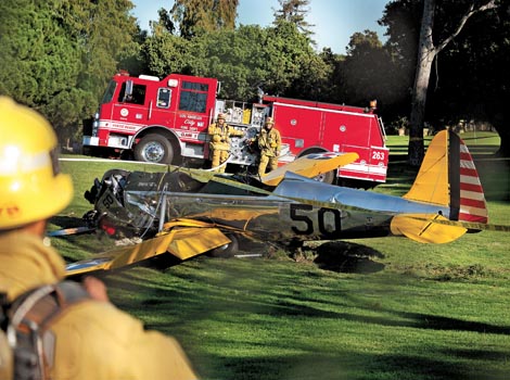 El desplome de la nave ocurrió en un campo de golf. 