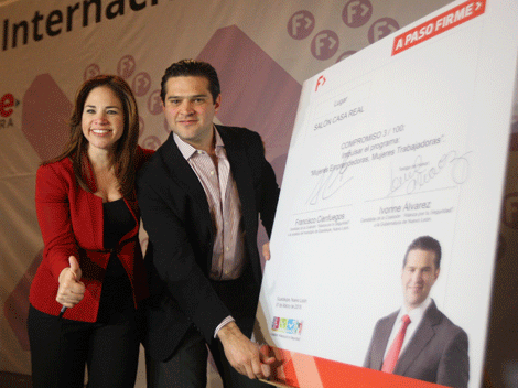 Ivonne Álvarez acompañó al candidato de la coalición Alianza por tu Seguridad a la alcaldía de Guadalupe.