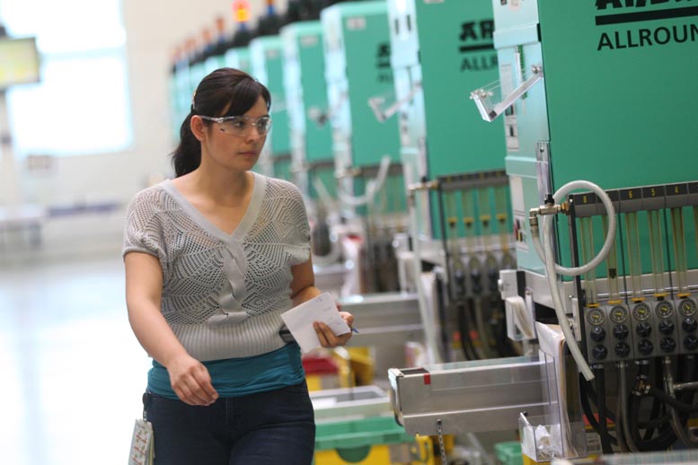 A nivel nacional, 37% de la fuerza laboral lo aportan las mujeres; en la entidad el porcentaje es similar.