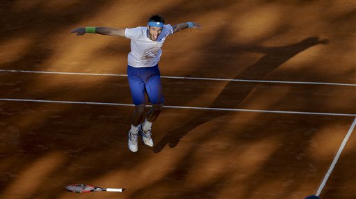 Leonardo Mayer venció Joao Souza