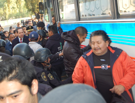 El gobernador Eruviel Ávila encabezó el operativo de seguridad.