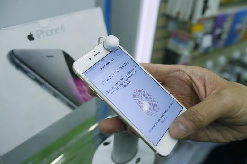 Apple fortaleció sus métodos para encriptar datos almacenados en los iPhones y dijo que los cambios significaban que la compañía ya no tenía forma de 