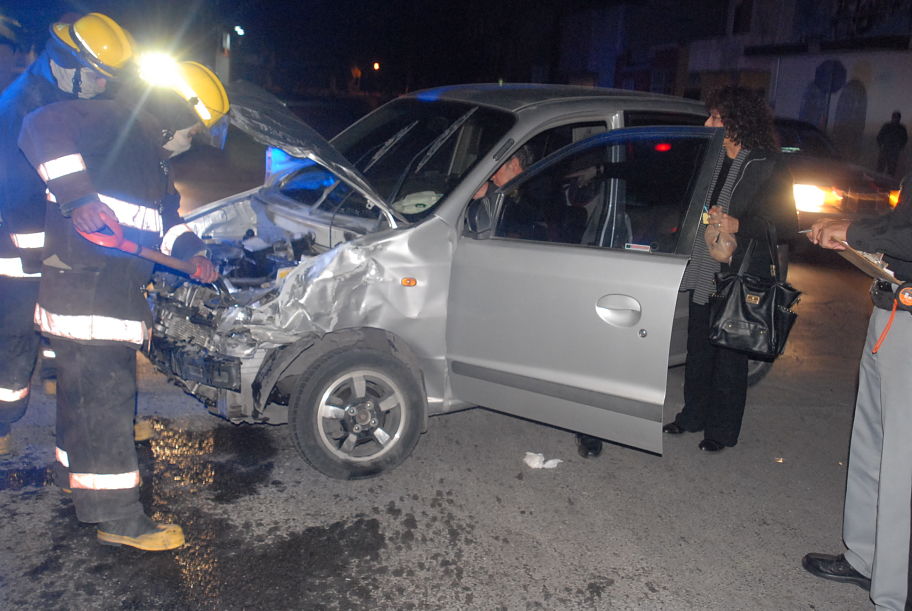 Ambos conductores alegaron luz verde ante los elementos de peritos, quienes tomaron conocimiento.