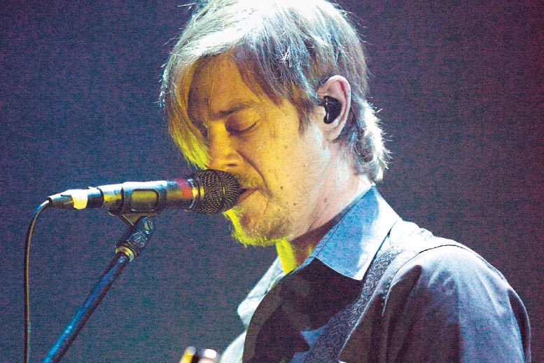 Interpol puso un ambientazo anoche en el Banamex.