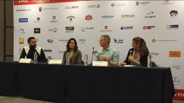 Neve Campbell fue reconocida con el Premio Maguey Queer Icon. 