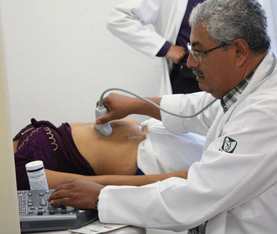 Médicos especialistas estarían llegando la próxima semana.