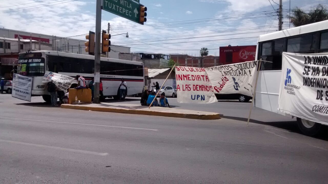 En sus protestas los inconformes se apoderaron de unidades del transporte público 