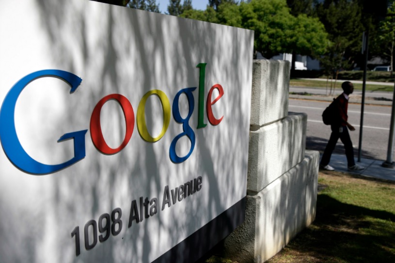 Un logo de las oficinas de Google en Mountain View.
