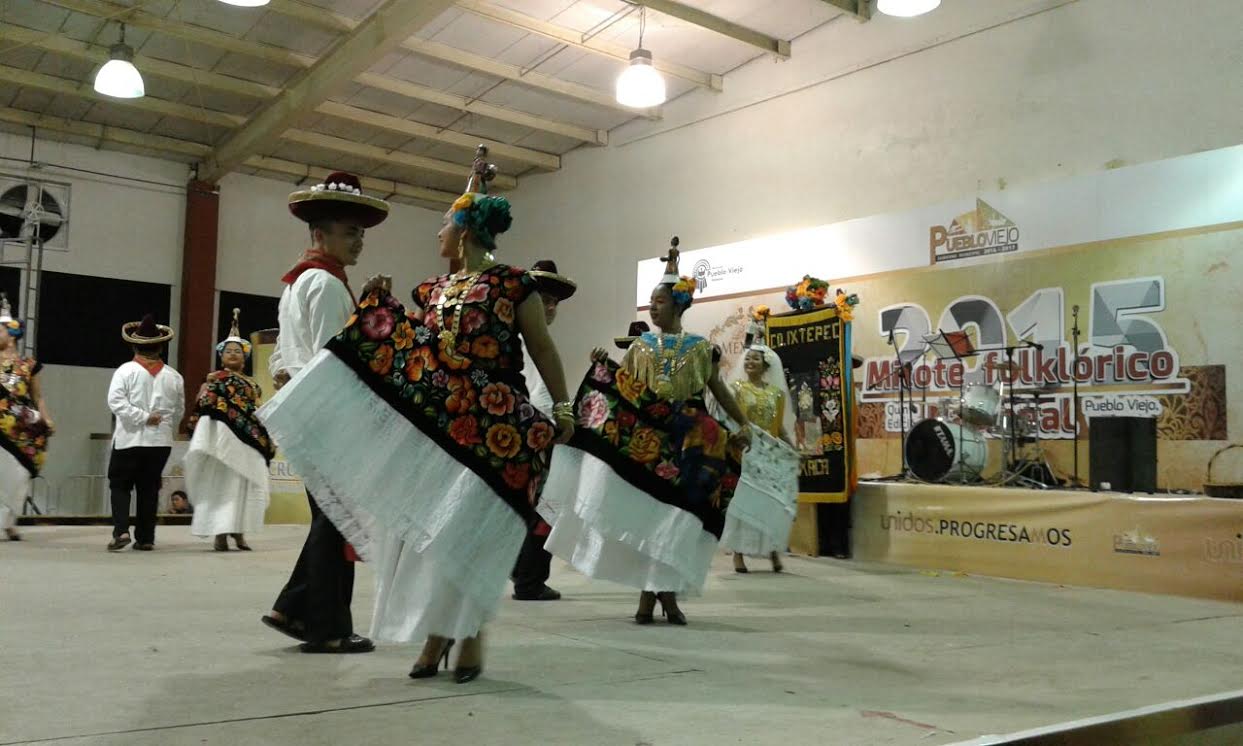 La Sandunga, grupo de danza de Ixtepec, Oaxaca.