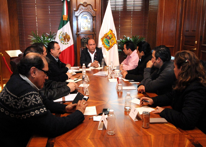 Reunión con el titular de la Comisión Ejecutiva de Atención a Víctimas.
