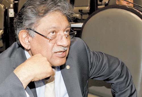 El perredista Miguel Alonso Raya.