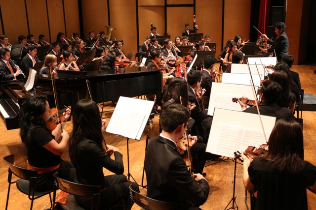 Una gran noche pasaron los asistentes al Teatro Metropolitano.