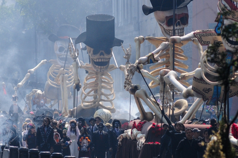 Ensyao del Día de Muertos para Spectre.